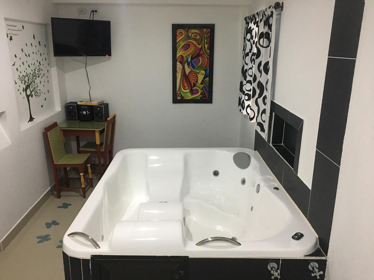 Hotel El Turista Rionegro Zewnętrze zdjęcie