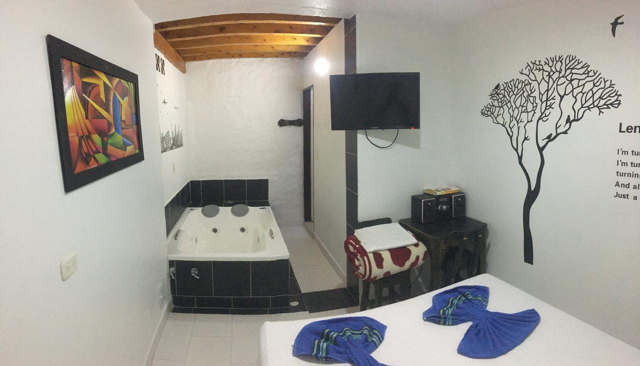 Hotel El Turista Rionegro Zewnętrze zdjęcie