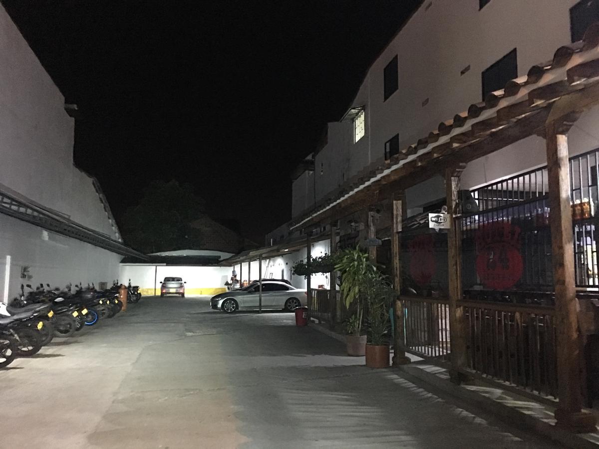 Hotel El Turista Rionegro Zewnętrze zdjęcie